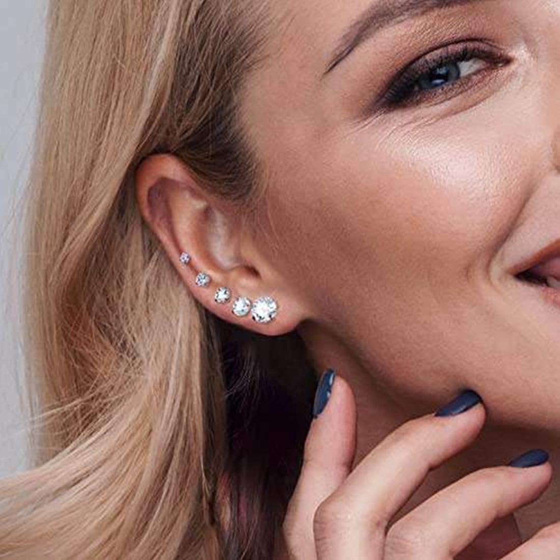 Adramata 7 Paia Orecchini Set Senza Filetto Push in per Donna Uomo Acciaio Inossidabile 2-8mm 5A Zircone Cubico Orecchini a Perno Oro Placcato 18K Delicati Orecchini Set per Cartilagine Piercing,AS