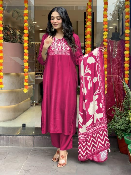 Image of SHIENZY Cotton Blend Kurta Set for Women