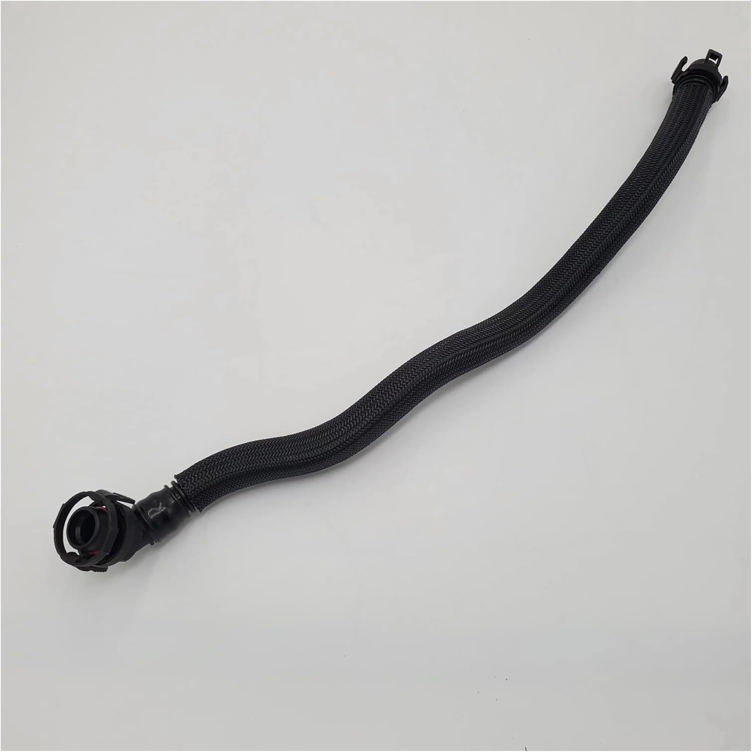 11157575641 Auto Parts Left Crankcase Breather Hose Fit for B-W N63 F18 F10 X5 E70 F01 F07 F02 E71 E72 Breather Hose