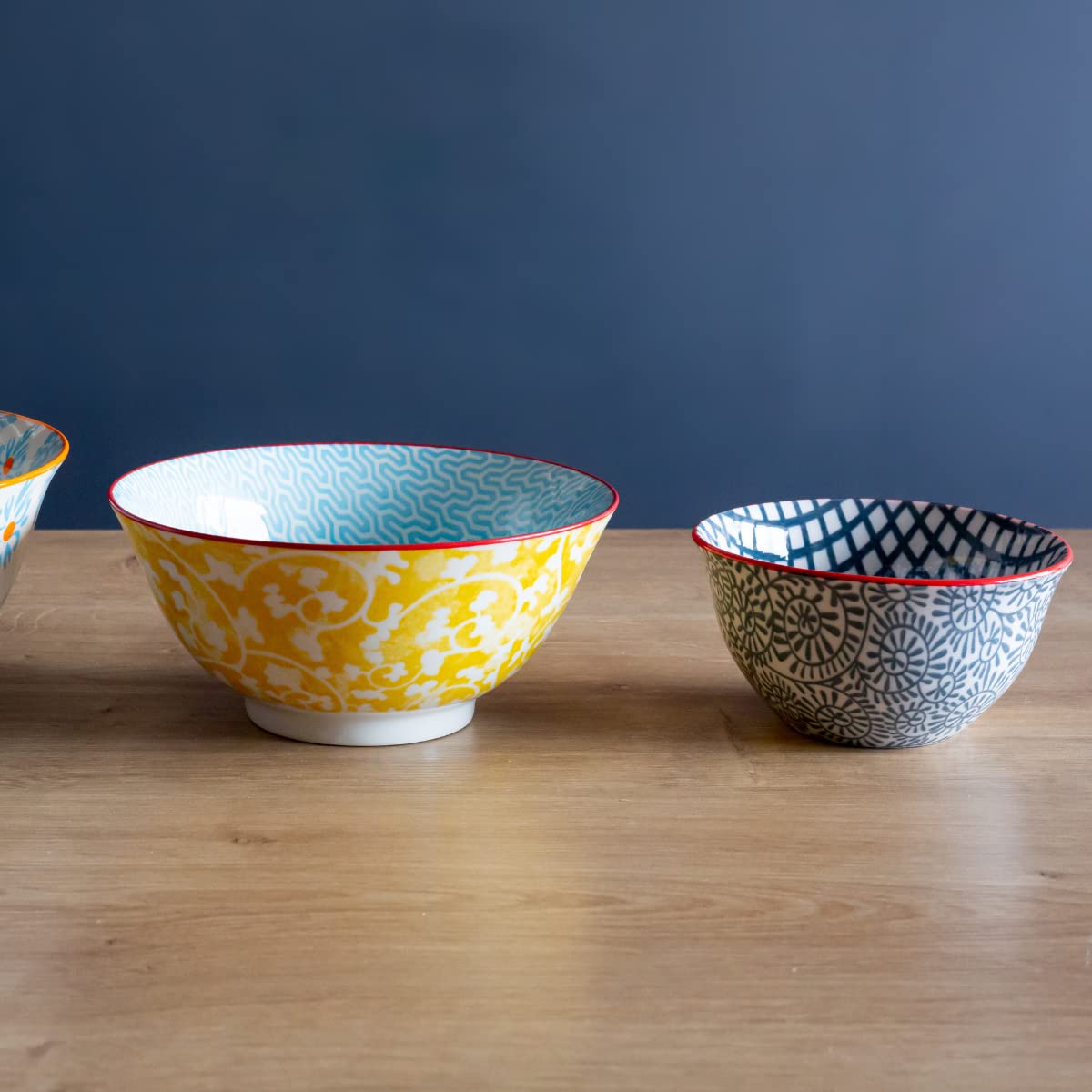 Artime - Lot de 6 Bols Médiums, Bols à Céréales, à Soupe, Bols en Porcelaine avec Imprimés Colorés, Vaisselle Elégante, Contenance 550ml, Adapté Lave-Vaiselle et Micro-onde, design 1