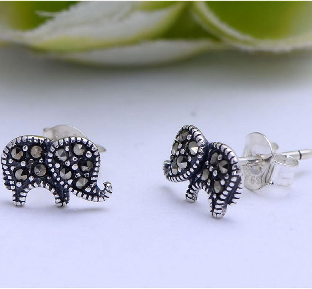 Amazon | Jade Angel 象の形のタイのシルバー925のMarcastieスタッド