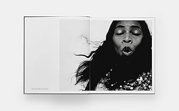 【未開封・美品】RICHARD AVEDON PORTRAITS Amazon.com: Richard Avedon Immortal: Portraits of Aging