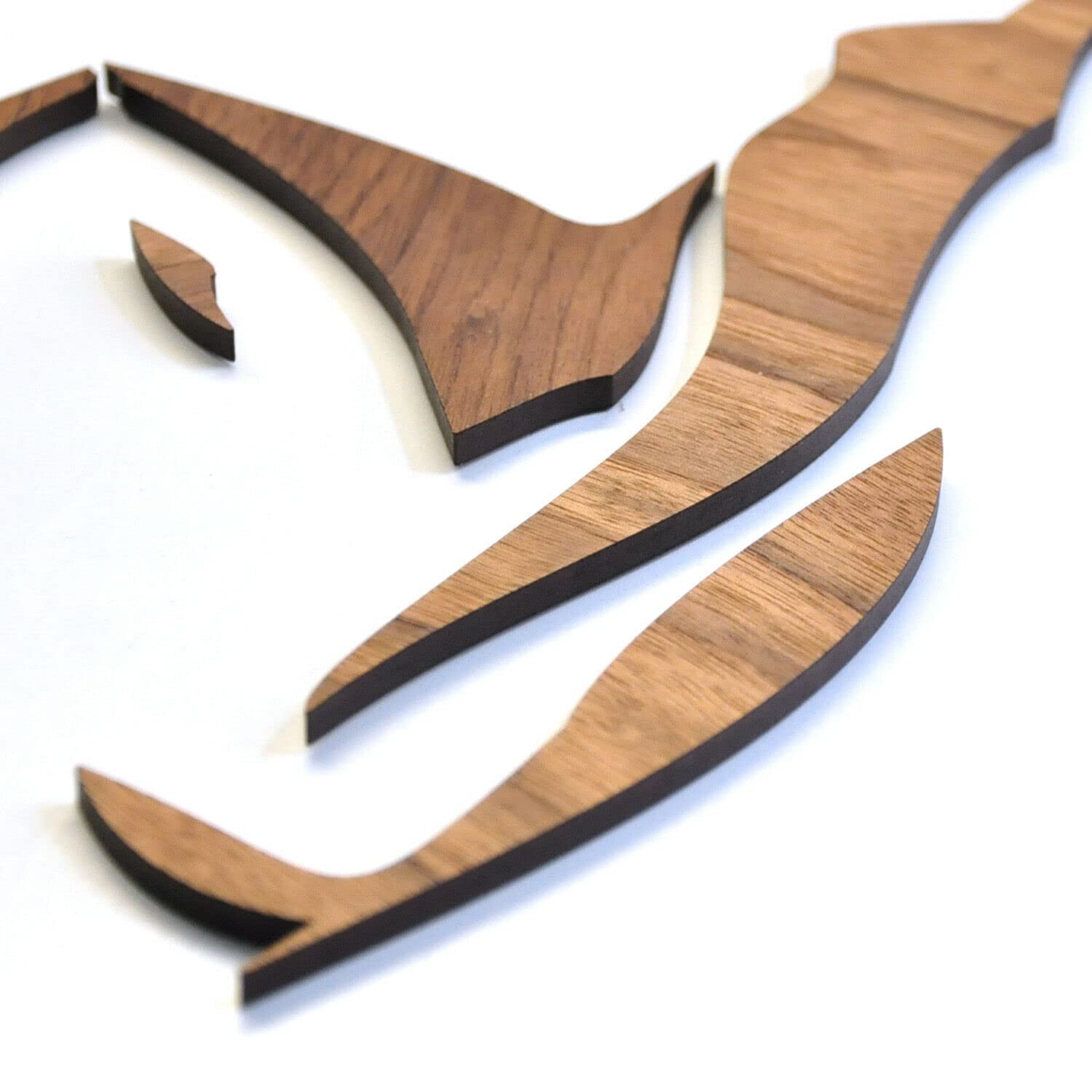 LAVICO|M Wanddekoration aus Holz, Der Berg ruft, Berg Silhouette, Holzdekoration, Wanddeko, Wohnzimmer, Alpen, Berge, 3D Bergpanorama – 120 cm (B)