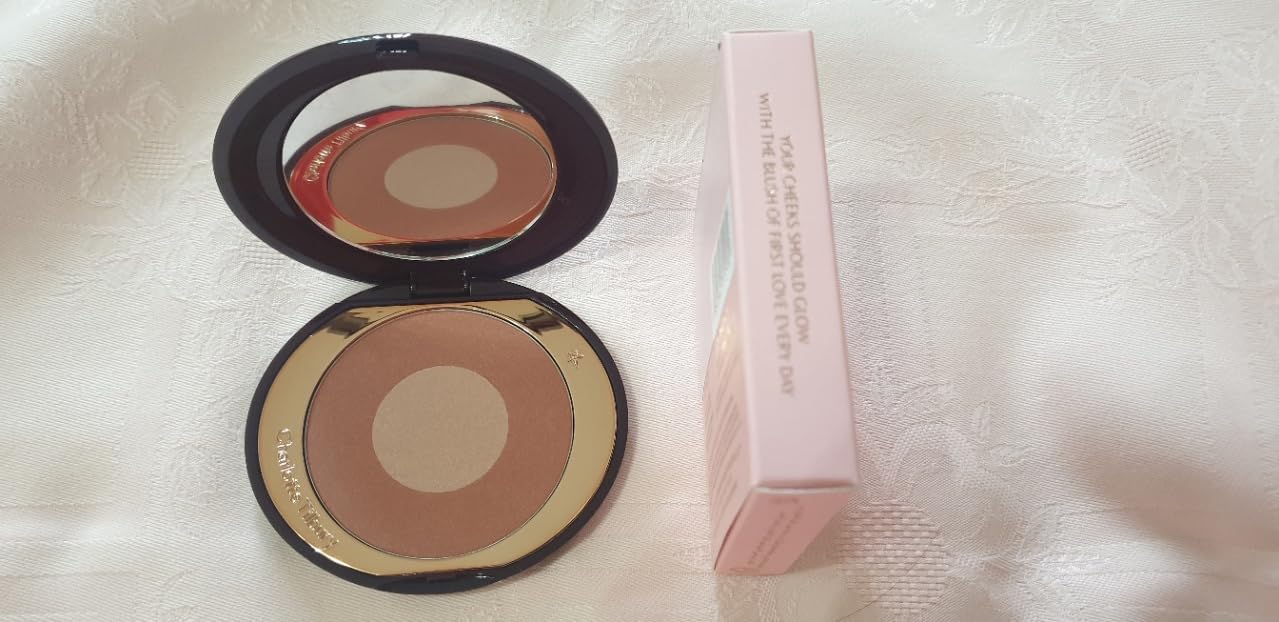 Charlotte Tilbury Original | Cheek to Chic Swish & Pop Blusher | Plusieurs teintes | by CHARLOTTE TILBURY (PILLOW TALK ORIGINAL, 8.00 g (Lot de 1))
