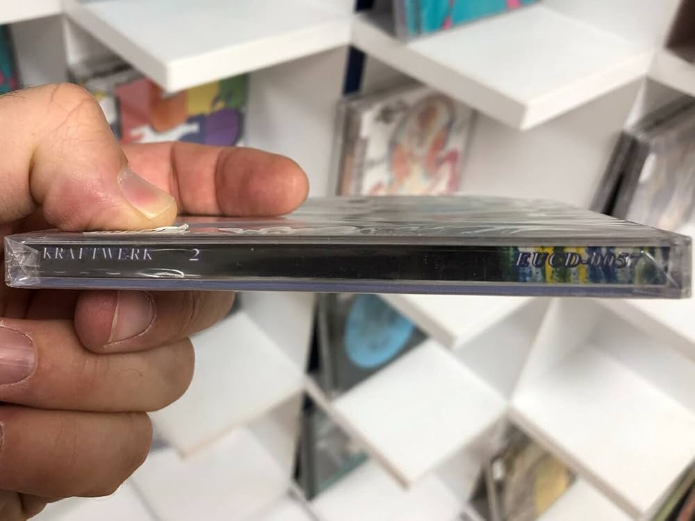 Kraftwerk 2タイトルセット NjAtMTI1My5qcGVn.jpeg