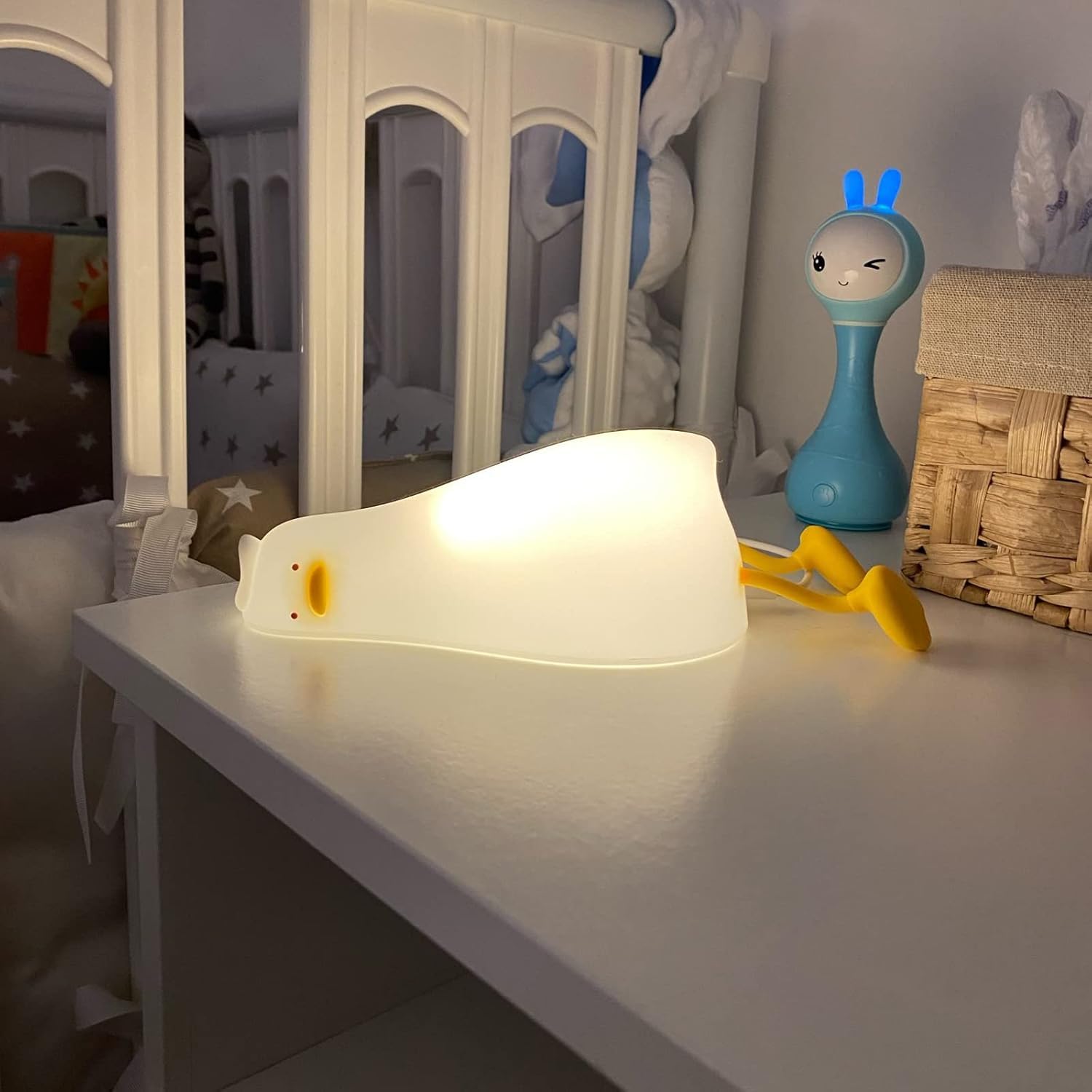 DUWOL Kids Night Light Silicone Duck Night Lamp Rechargeable Cute Lamp with 3 Level Brightness Kids Night Lights for Bedroom Baby Nursery and Study Desk Decorative Diwali Christmas Night Light