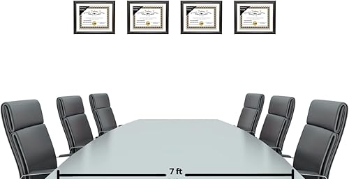 Vista 25 de Creative Picture Frames Marco para diploma Rockefeller de 9 x 12 pulgadas, color negro con borde dorado, muestra un certificado de 9 x 12 pulgadas