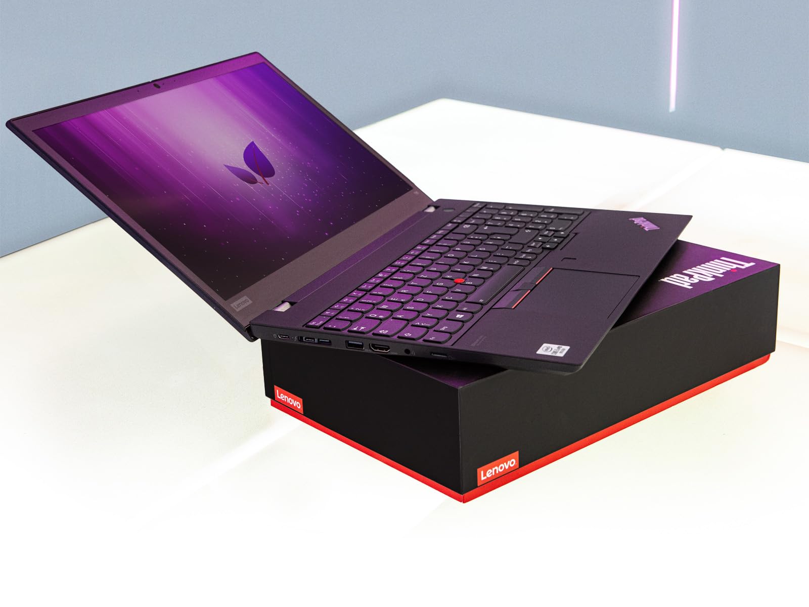 Lenovo ThinkPad T15 Gen1 Intel i7 4x1.8 GHz Prozessor, 32 GB Arbeitsspeicher, 512 GB SSD, 15.6 Zoll Display, Full HD 1920x1080 IPS, Windows 11 Pro BY2 (Generalüberholt)
