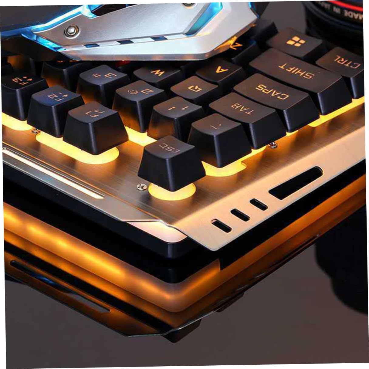 Set Tastiera Meccanica Gaming Retroilluminazione LED e Mouse Ergonomico USB Nero in Plastica Tasti Flottanti e Funzioni Multimediali Fn