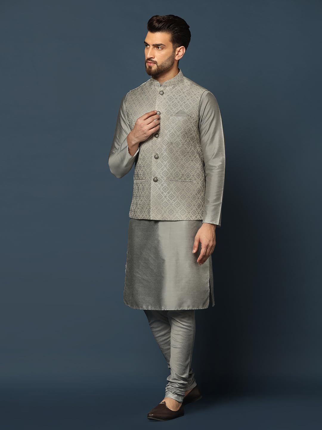 KISAH Set giacca kurta da uomo e pantaloni in misto cotone, ricamati, maniche lunghe, dritto, vestibilità regolare, colletto alla coreana, abbigliamento etnico casual, argento, 42