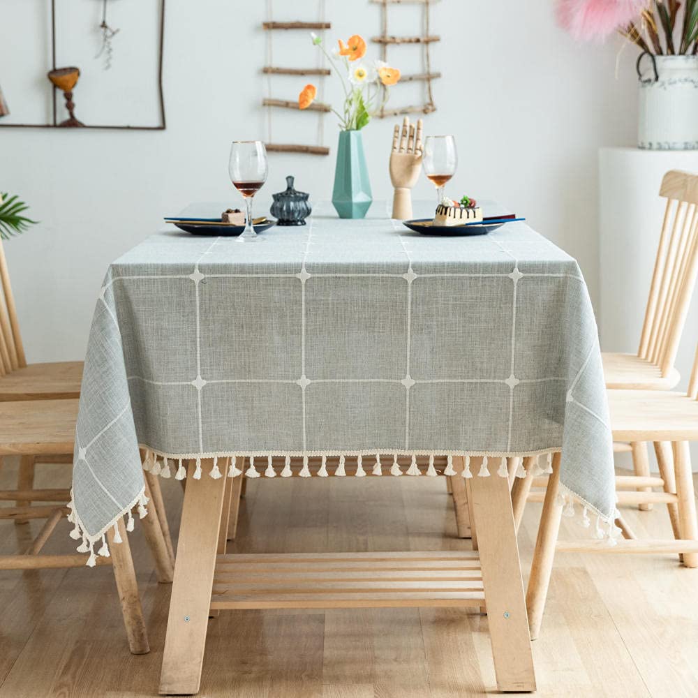 Nappe grille gris 140x300cm idéale pour sublimer les grands repas de famille de votre cuisine