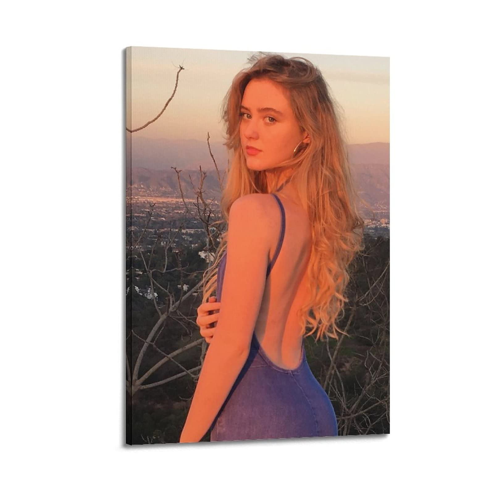 Kathryn Newton Actress Poster 60x90cm Framed : Amazon.de: Home & Kitchen