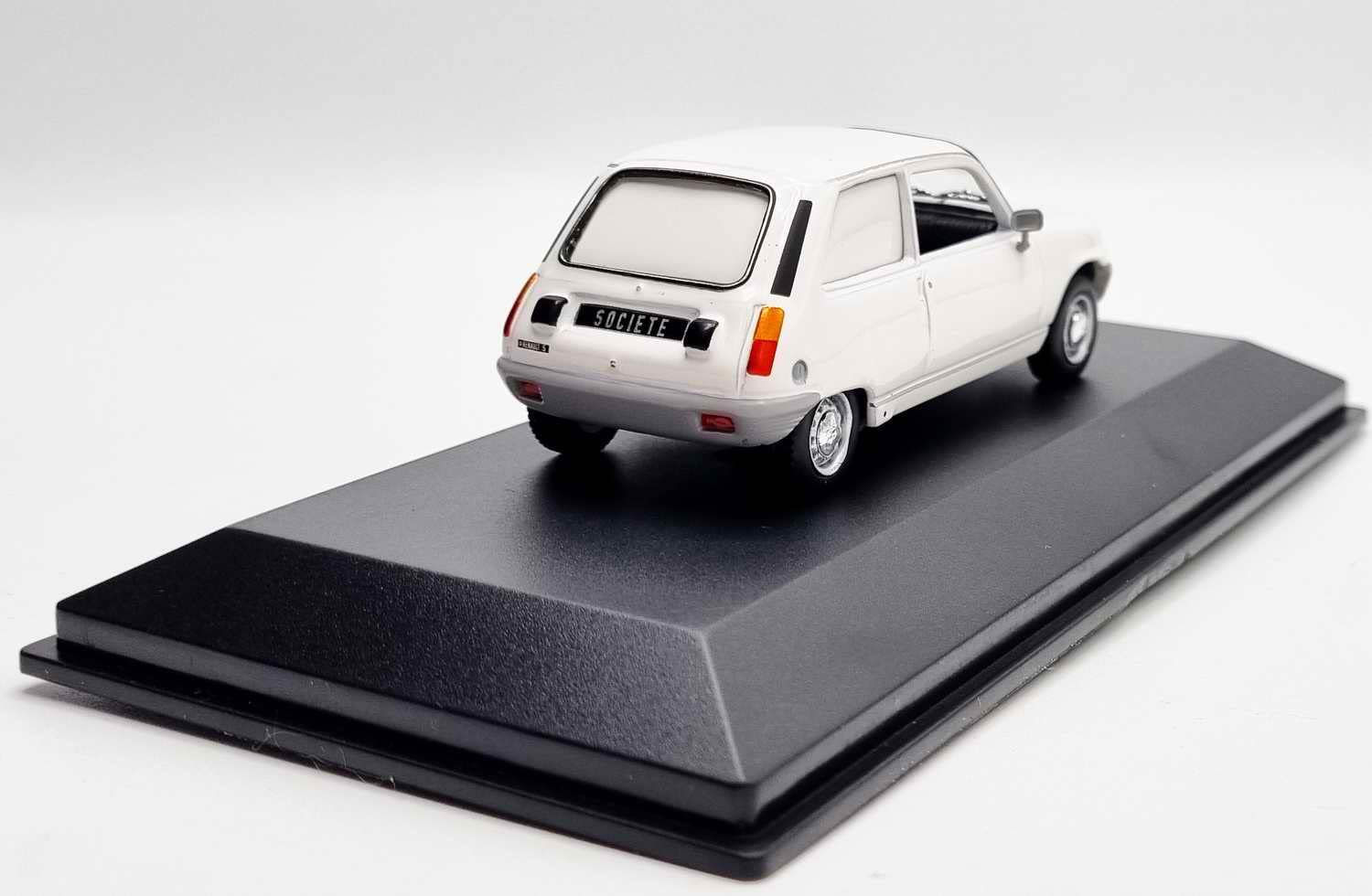Miniature RENAULT 4 Savane Blanche - Limitée à 504 ex. ODEON ODE119