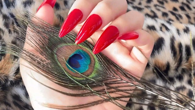 Amazon.com: iBeautying Press on Nails - Chinese Red Solid Color False Nails  | Stiletto Long Reusable Fake Nails in 10 Sizes