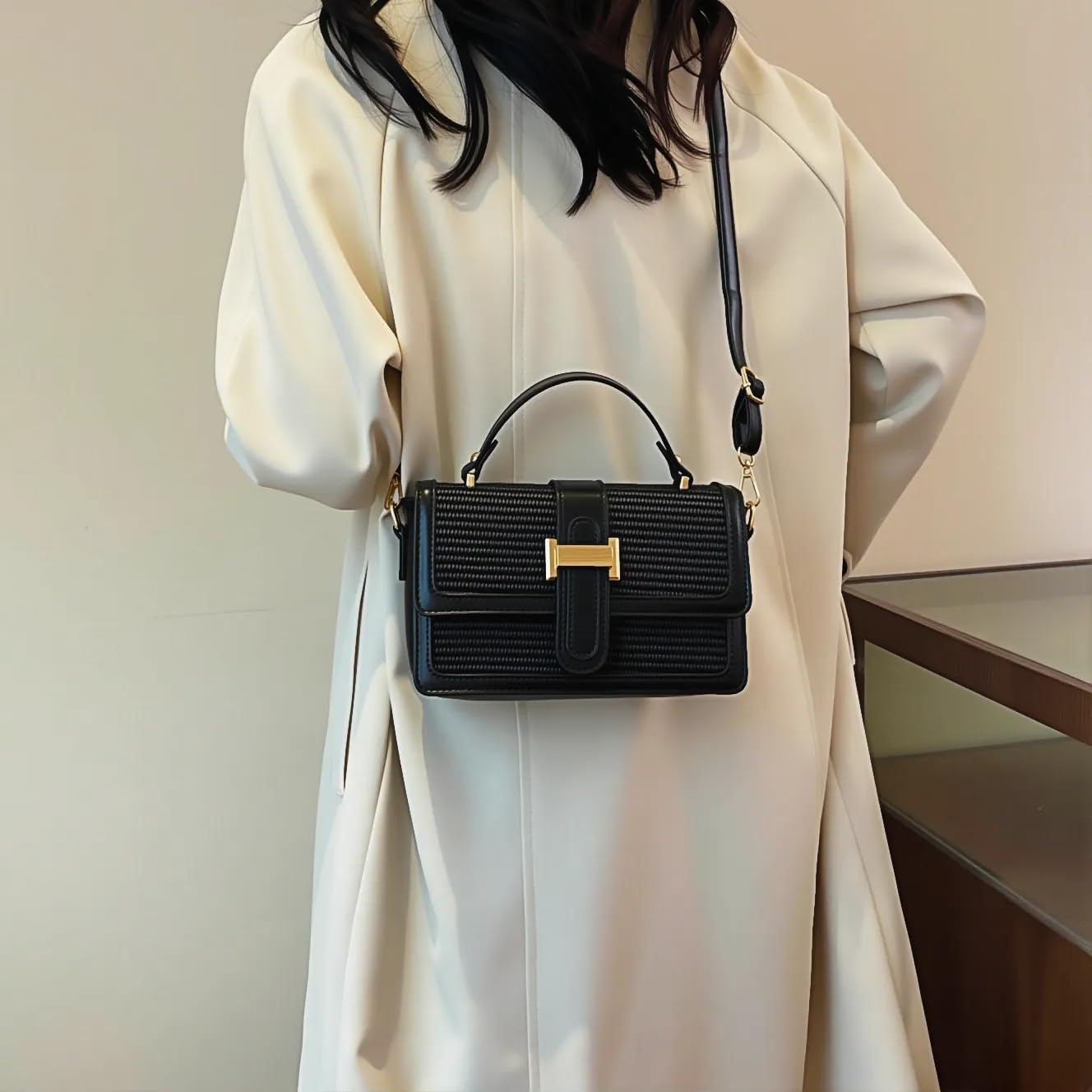 Crossbody Purses for Women - Small Leather Woven Handbags & Shoulder Bag with Adjustable Strap for Daily Essentials - Image 7