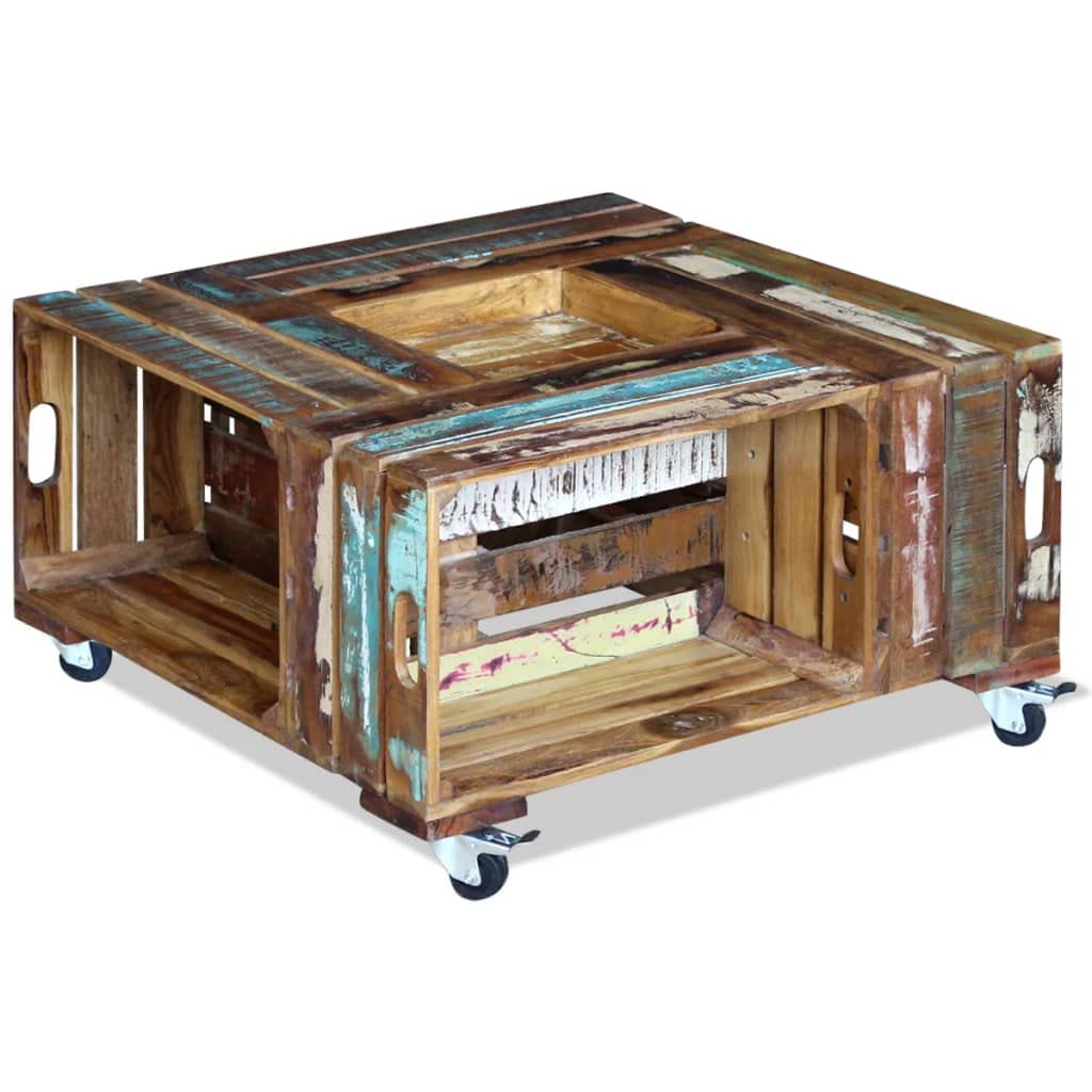 Table basse en bois recyclé déplaçable sans effort pour réaménager votre salon