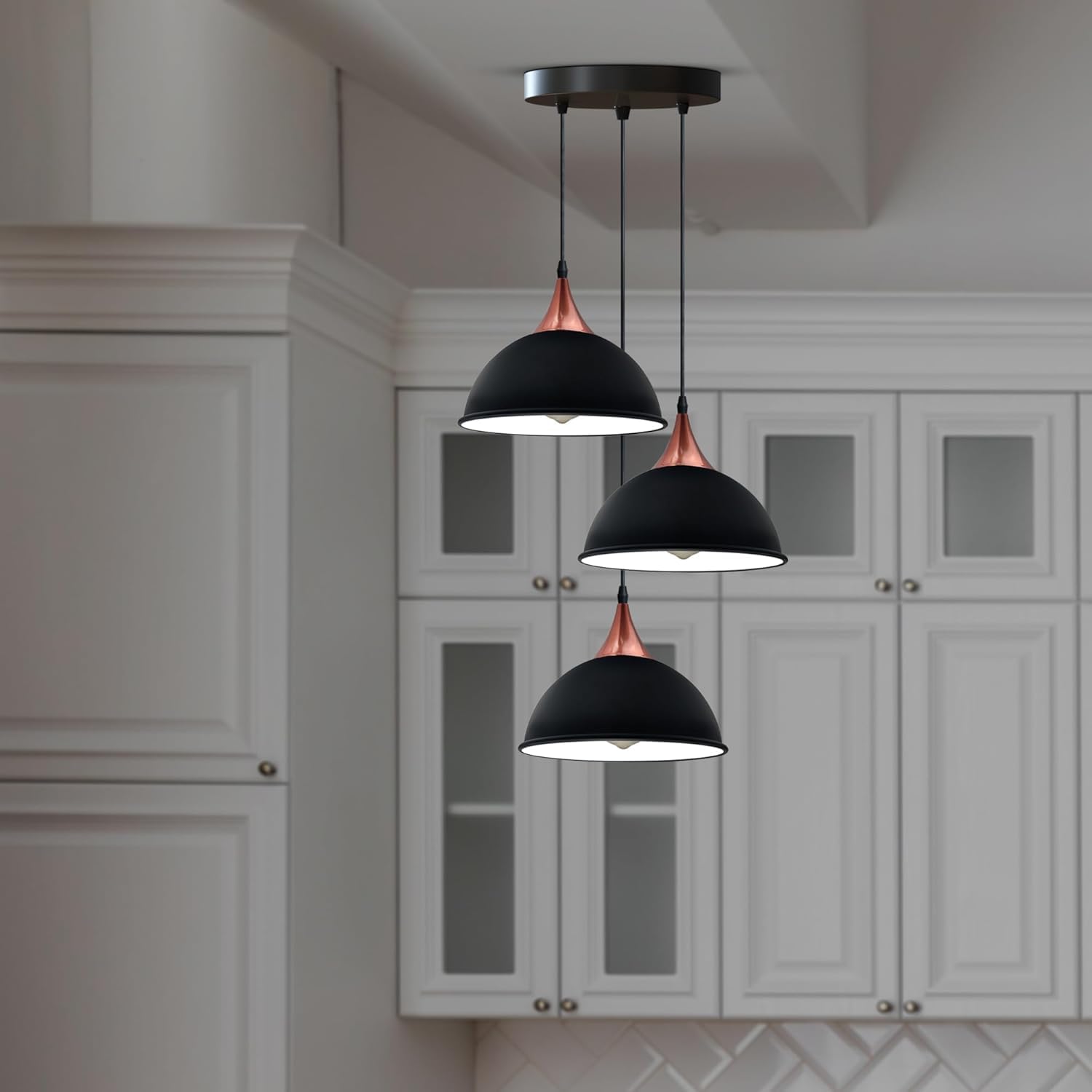 3-lichts zwarte industriële hanglamp voor plafond ~5264 3-lichts zwarte industriële hanglamp voor plafond ~5264