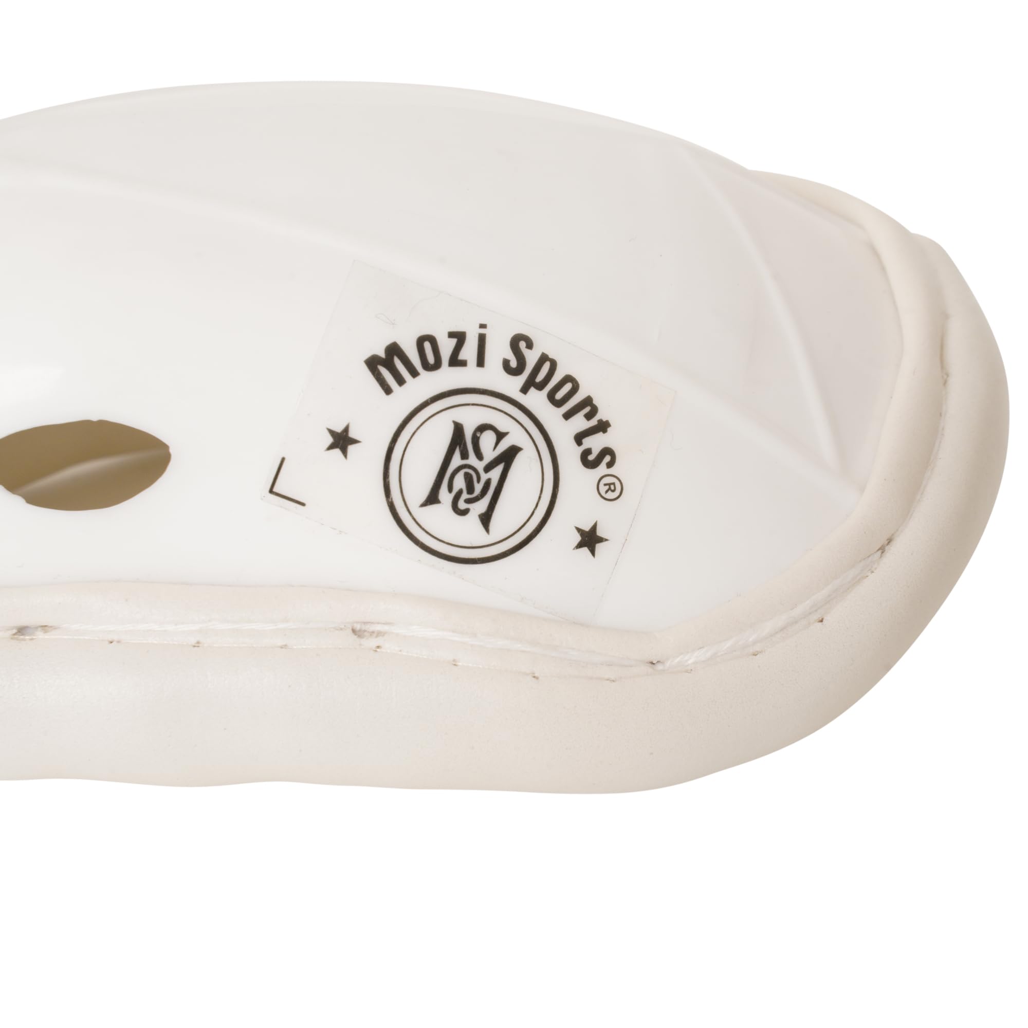 Protège-abdominaux de forme anatomique et ventilée, coupe rigide pour une protection maximale