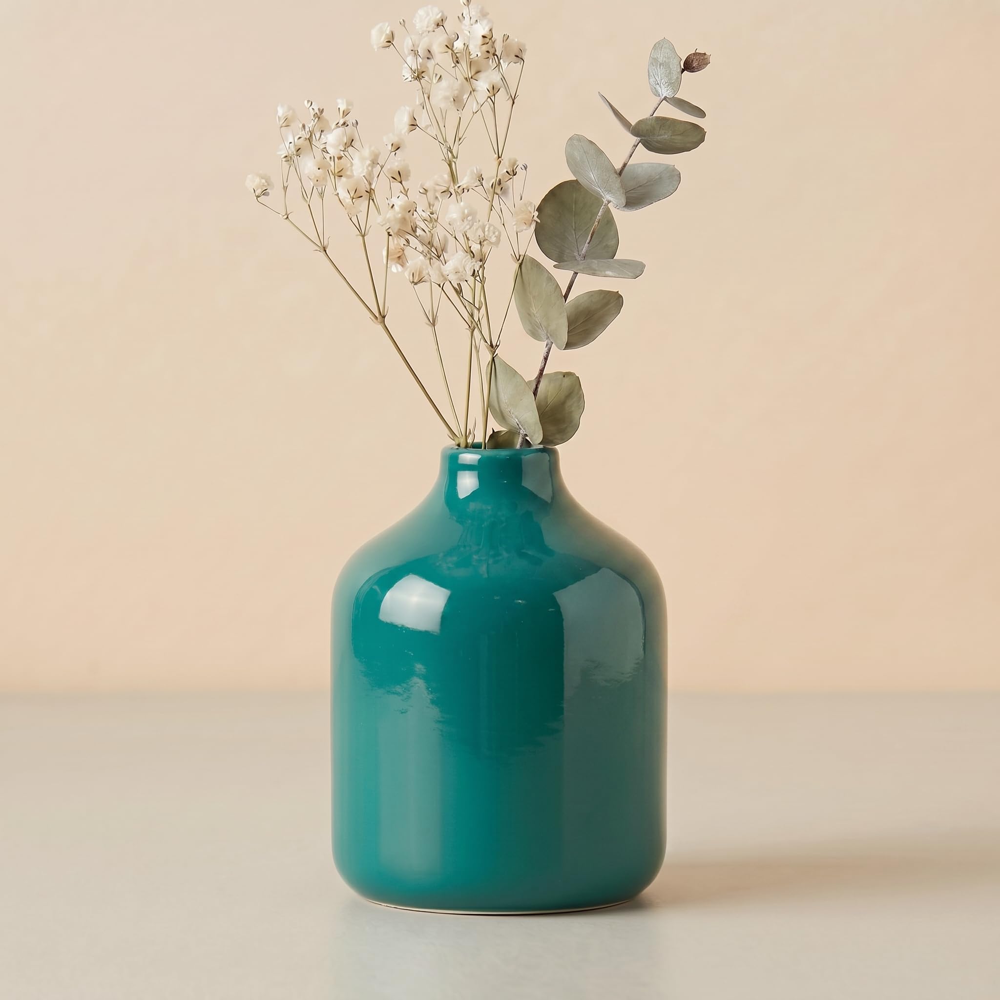 Vase en céramique vert pour étagère de salon et décoration de bureau