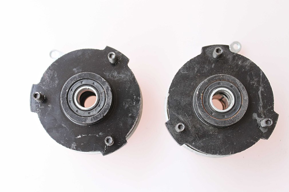 GOOFIT Izquierda & Derecho Freno de Tambor de la escobilla reemplazo para 50 CC ATV