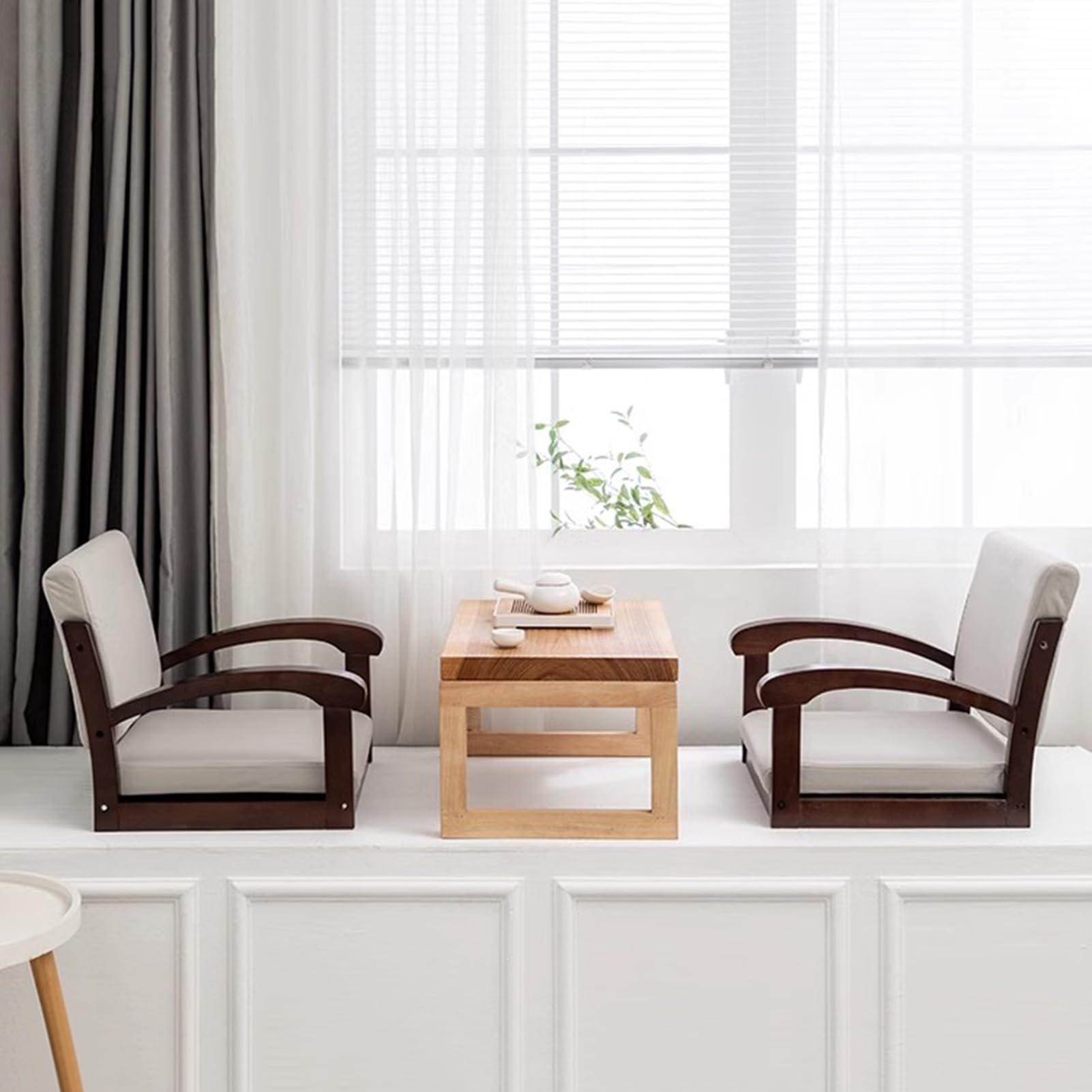 Silla de Suelo de Madera con reposabrazos y Respaldo para meditación, Silla Japonesa portátil sin Patas, sofá Relajante para meditar y Leer Junto al ventanal.