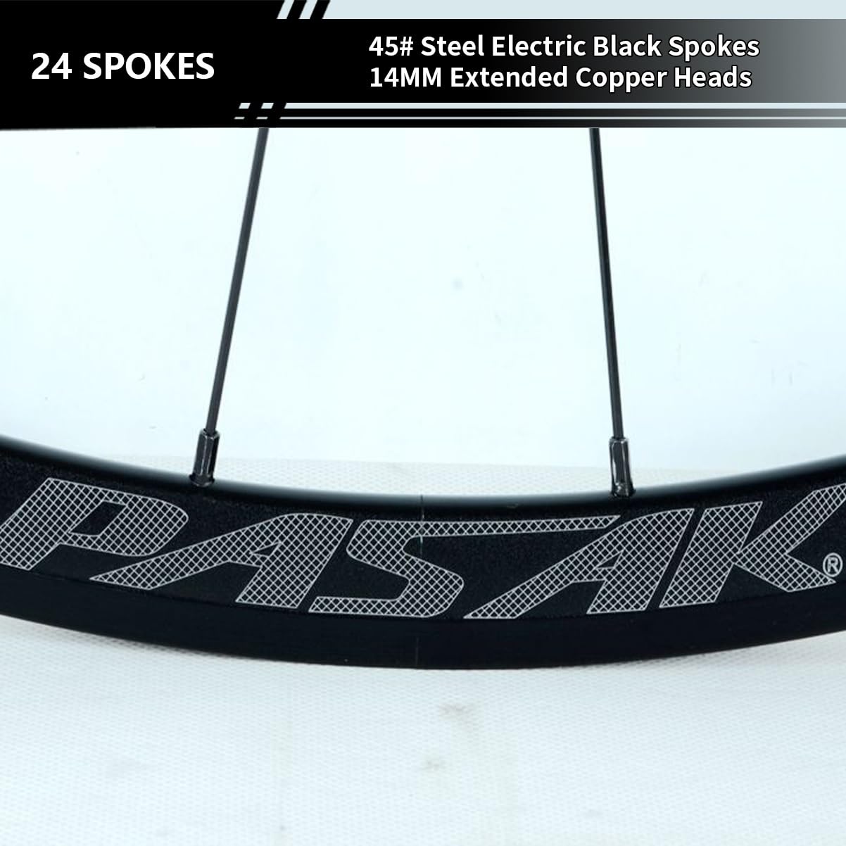 Zestaw kół rowerowych ze stałą przerzutką 700C, 24 szprychy, aluminiowe obręcze, wysokość 30 mm, piasta przednia 100 mm i piasta tylna 120 mm do pojedynczego biegu.