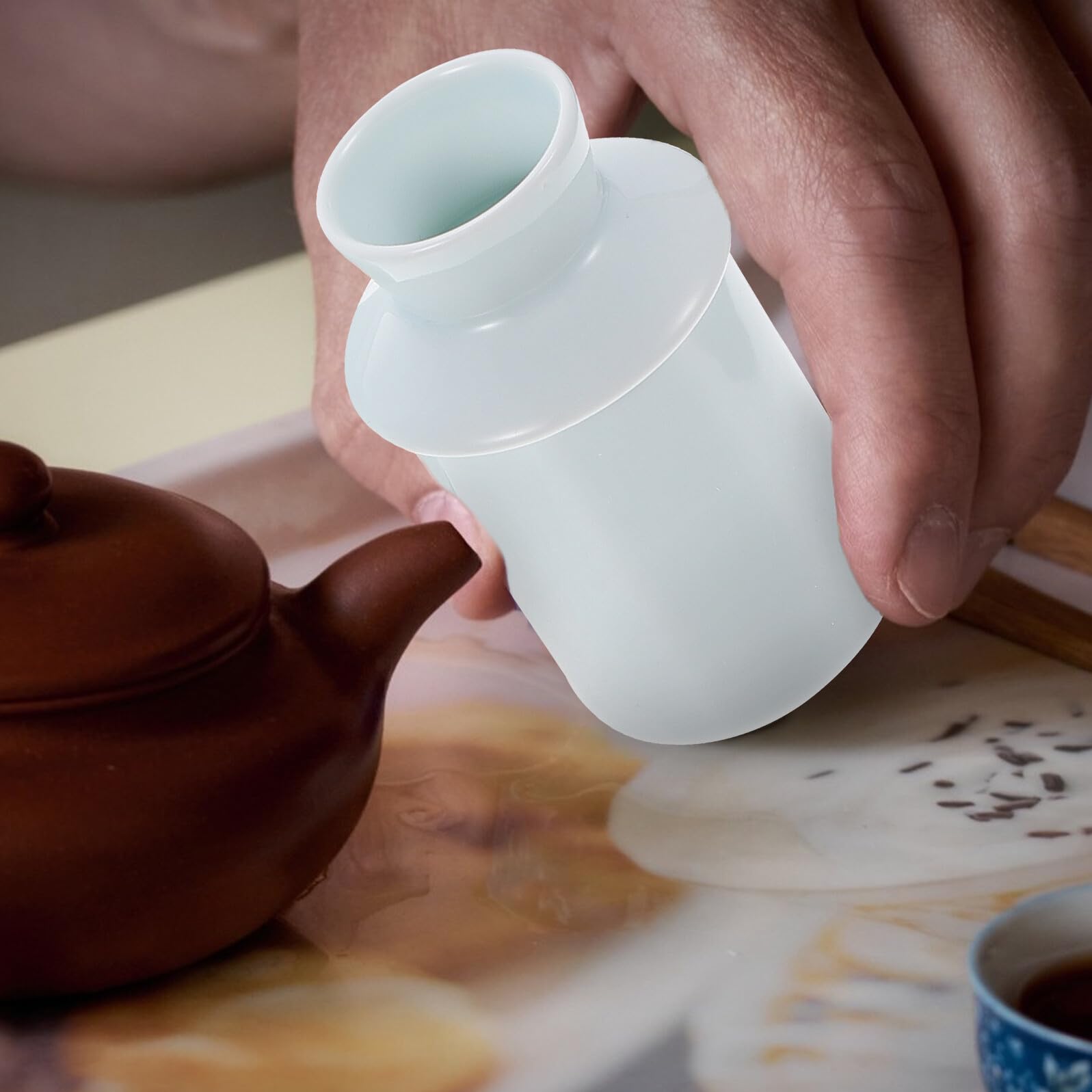 DOITOOL Chinesisches Keramik Weinwärmer Klassisches Design Sicherer Porzellan Liquor Warmer mit Gläsern Geeignet für Winter und Hausgebrauch Stilvoller Stövchen Ersatz