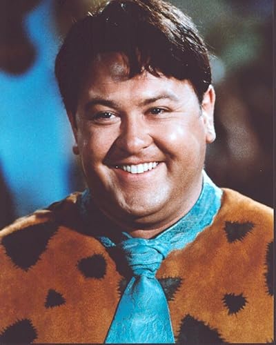 Miniatura 1 de Posterazzi Mark Addy As Fred Flintstone In The Flintstones In Viva Rock Vegas Photo Print (8 x 10) - Item # MVM02409