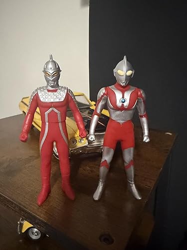 Amazon.co.jp: ウルトラマン - ソフビシリーズ ハングタグ付き - 5
