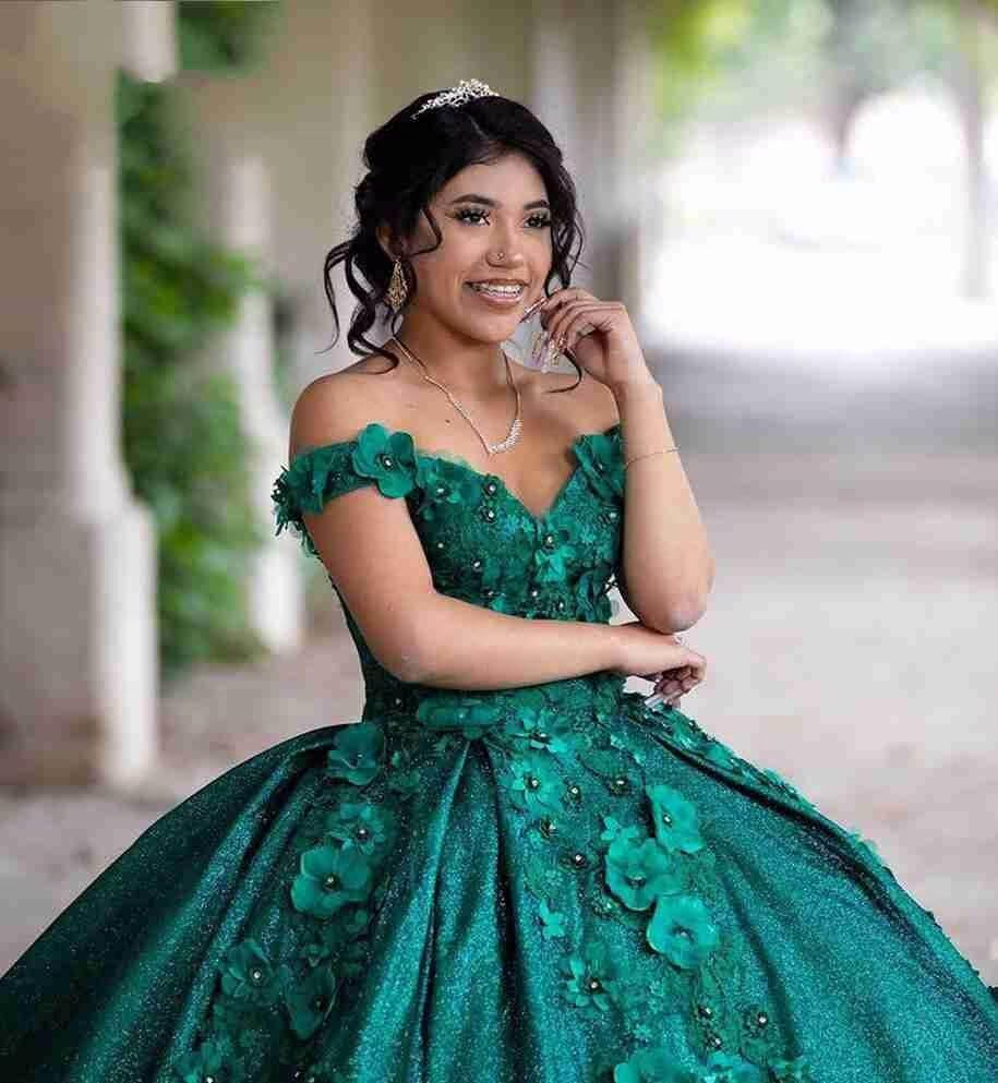 Quinceanera Dresses Glitter Sequined Ball Gown with 3D Lace Flowers Off The Shoulder V Neck Prom Sweet 16 Dresses4