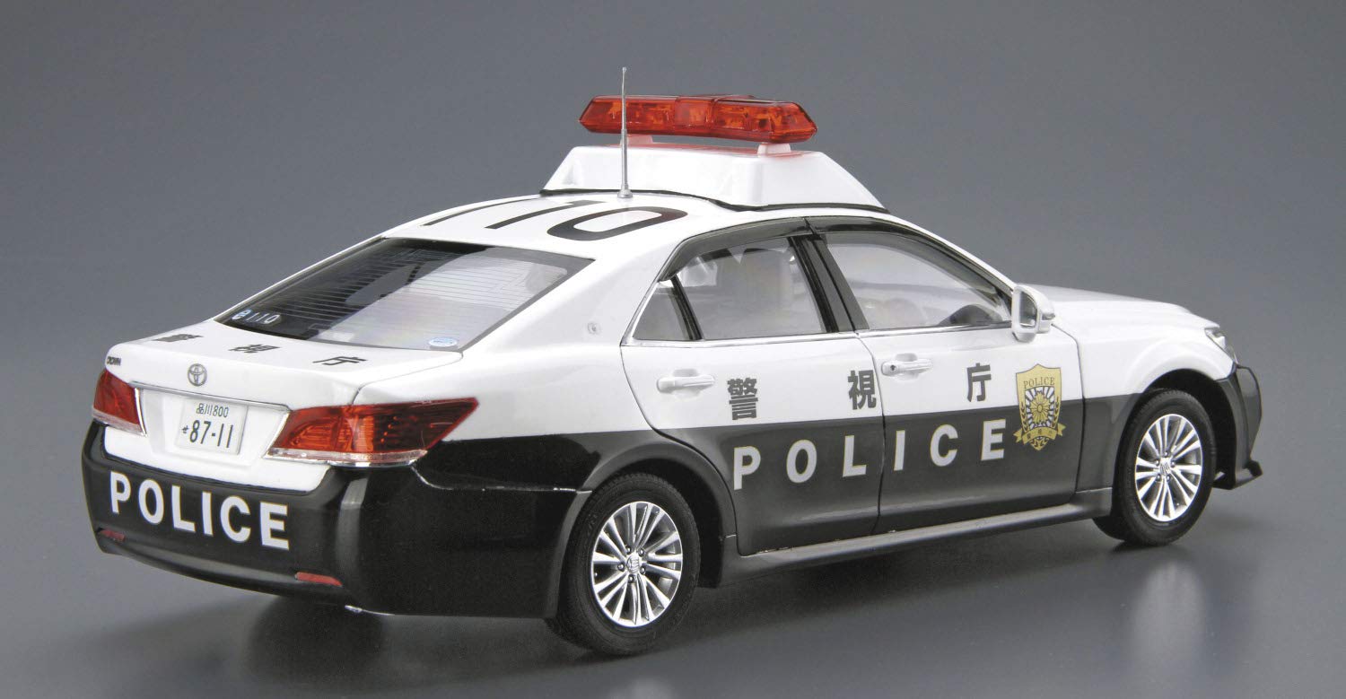 パトカー パトロールカー プラモデル　クラウン Amazon | 青島文化教材社 1/24 塗装済パトカーシリーズ No.11