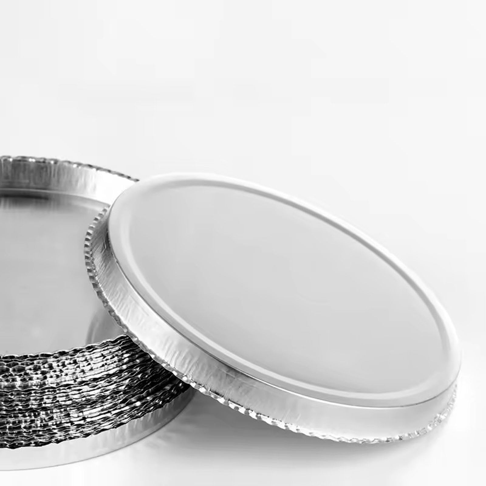 Jednorazowe szalki wagowe z folii aluminiowej do analizy wilgoci, średnica 90 mm, opakowanie 50 sztuk, idealne do pomiarów próbek laboratoryjnych