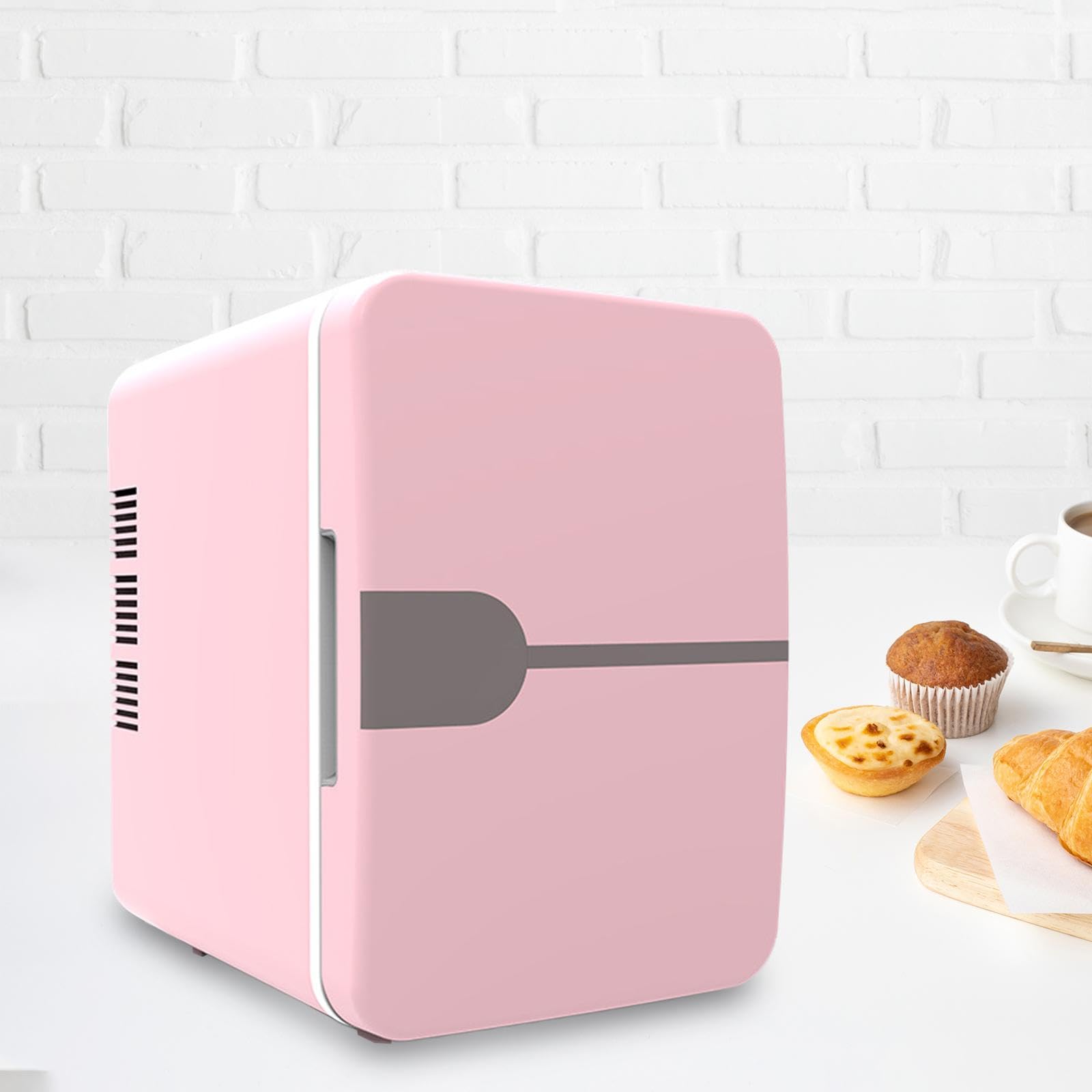 Amazon.co.jp: ミニサイズ冷蔵庫 美容アイテム収納用, ピンク : 大型家電