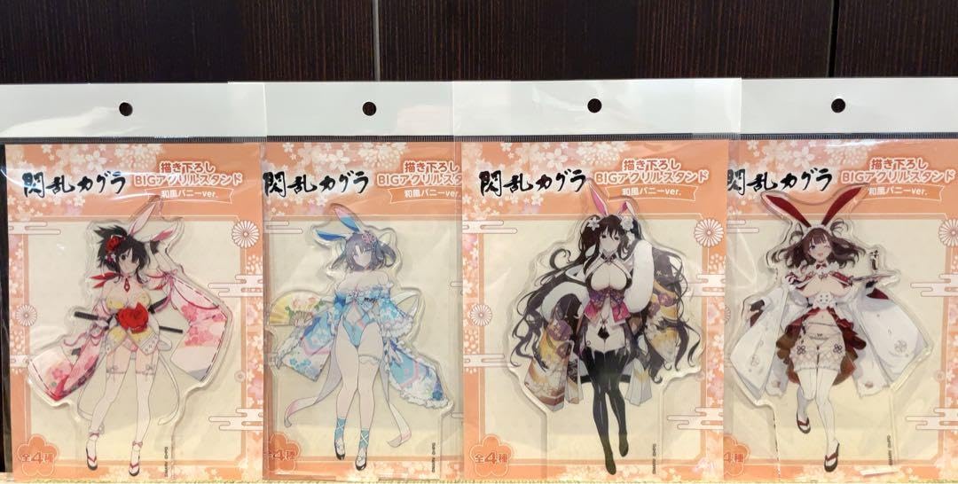 閃乱カグラ 【和風バニー 飛鳥、雪泉、雪不帰、鴇 アクリルスタンド