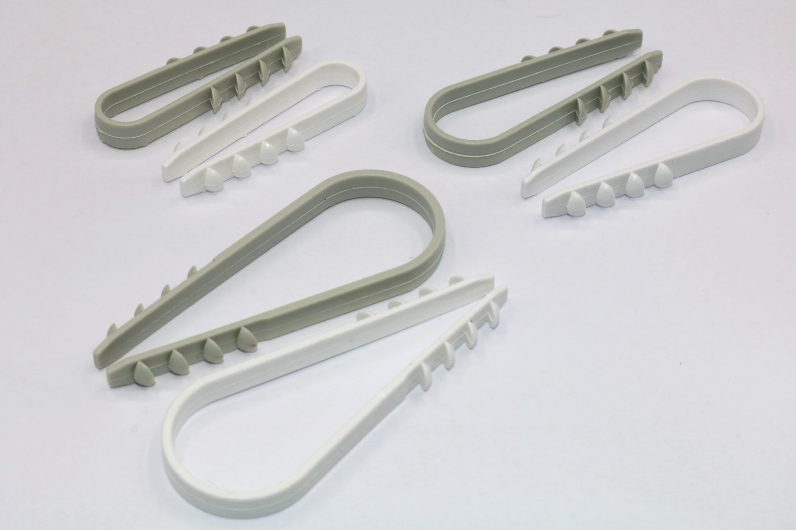 100 Steckschlaufe Schlaufendübel - Praktische Kabelbefestigung Aus Nylon (3-13mm) - Einfache Montage Ohne Werkzeug