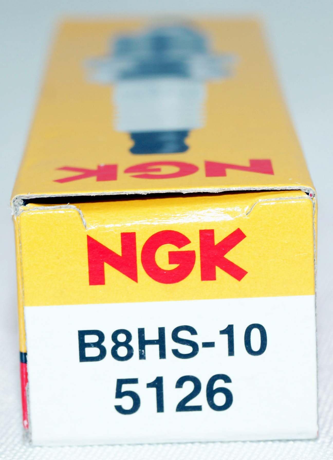 Bujías Ngk NGK Bujía Estándar B8HS10, 5126 Juego De 4 Bujías Bujía Motor Núcleo Cobre