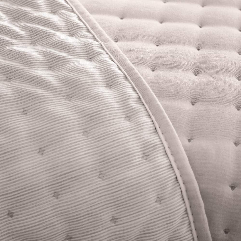 Genérico Stilia Colcha Bouti Alba, 100% Poliéster, Relleno Ligero 120 g/m² Ideal Entretiempo, Soft Touch, con Funda de Cuadrante, Marfil o Nudo (Nudo, 180 cm)