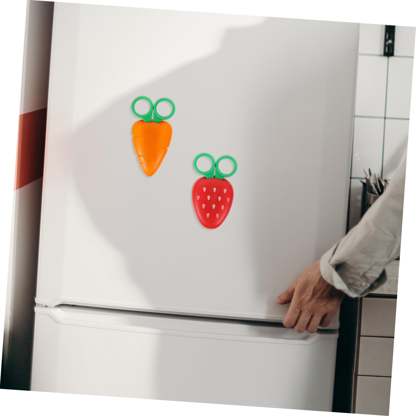 NUOBESTY 15stücke Teiliges Kinderfreundlicher Bastelscheren Mit Fruchtigem Design Sicherheitsscheren Für Mädchen Geeignet Für Arbeiten Und -projekte Ergonomisch Gestaltet Für