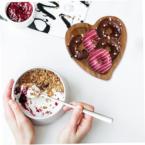 Miniatura 8 de Hemoton Elegante bandeja de madera con diseño de corazón para servir platos reutilizables para pan de dulces de frutas para decoración de cocina