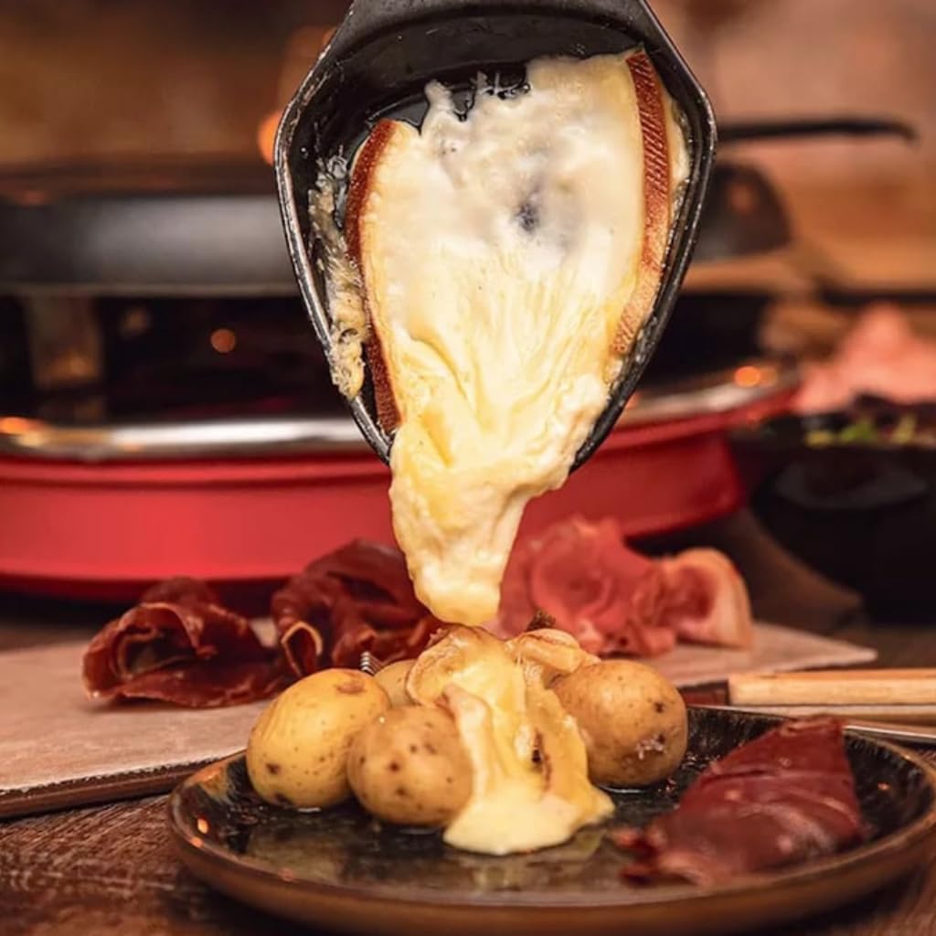 Raclette de Savoie IGP Fermière – 1/4 de Meule 1,2kg - Fromage Authentique au Lait Cru de Montagne – Affinée en Savoie – Idéale pour Raclette & Plats Chauds – Goût Fruité & Fondant - Premium