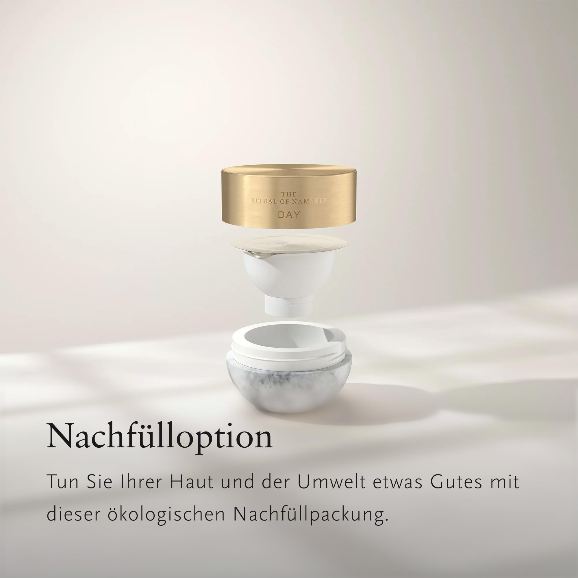RITUALS The Ritual of Namaste – Active Firming Tagescreme mit Anti Aging Effekt, straffende Gesichtspflege mit CICA Komplex und Steinrose – 50 ml