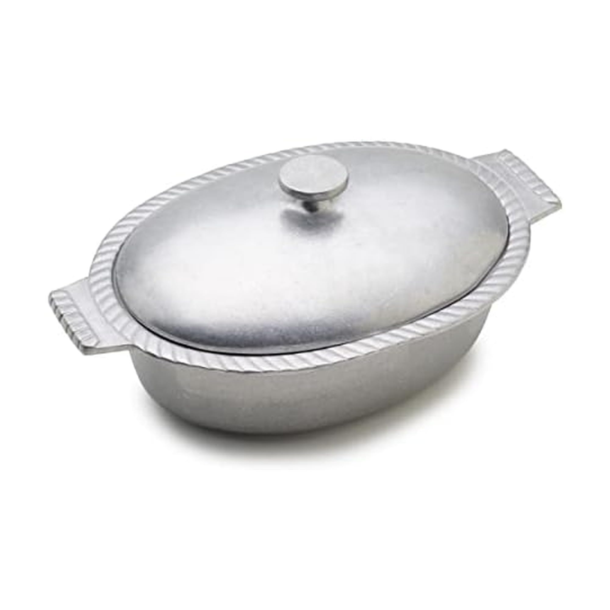 Wilton Armetale 201401 Gourmet Grillware Oval Chilli Pot with Lid