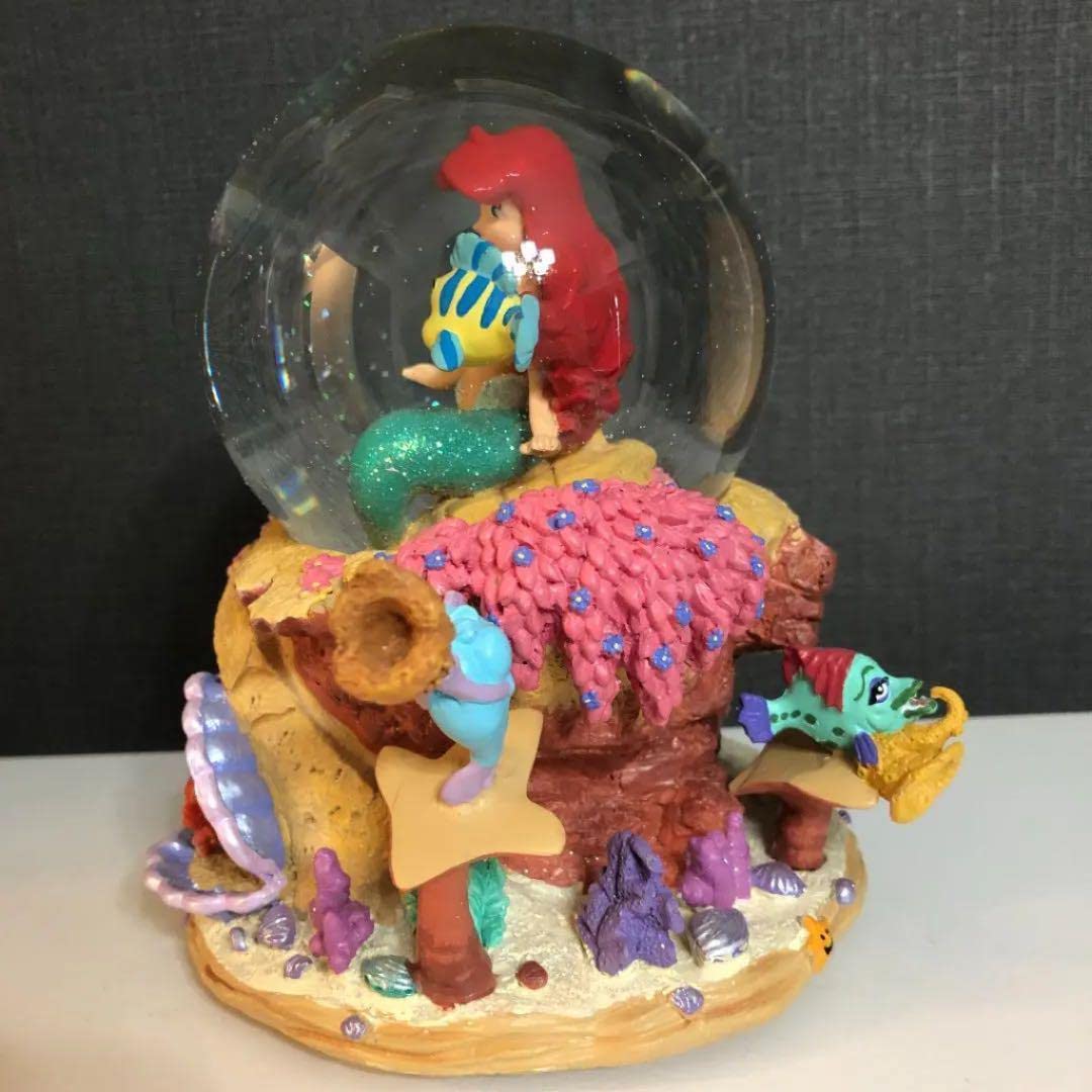 Disney スノーグローブ　リトルマーメイド ディズニーフィギュア専門店 ディズニーコレクション