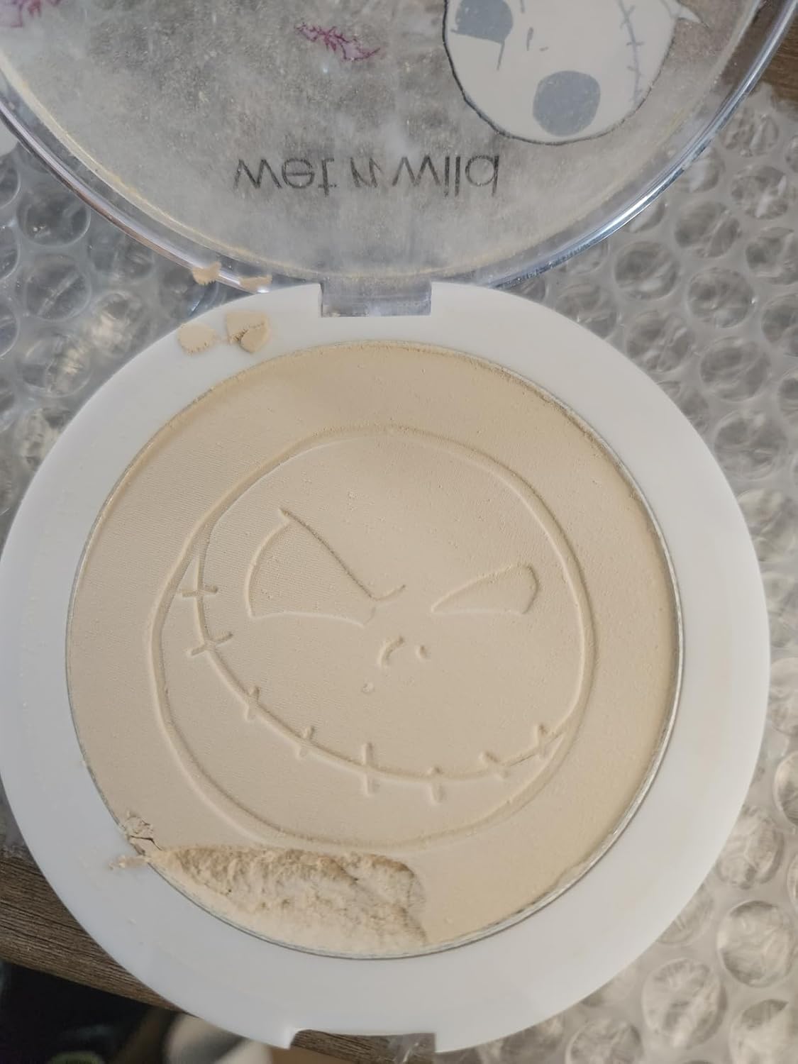 wet n wild 5 In 1 Essence Primer + Finish Powder