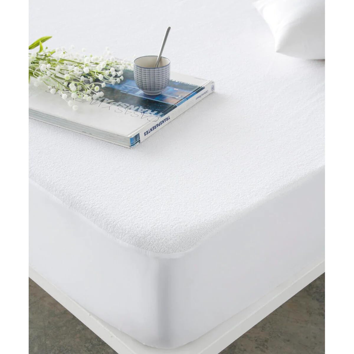 Mattress Protector White Bed 90