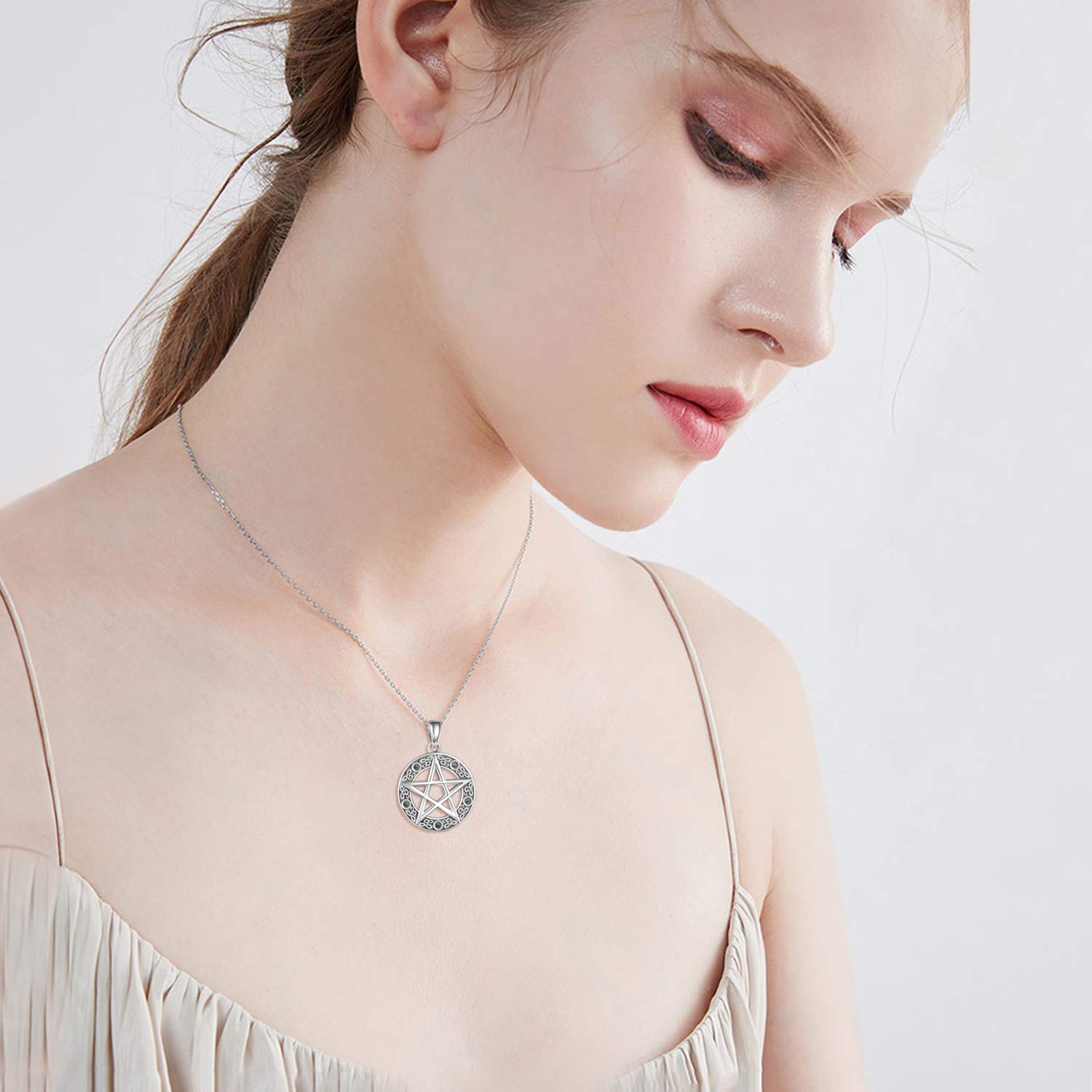 YAFEINI Collar de plata de ley con colgante de pentagrama y pentáculo, joyería wicca para mujeres y hombres, 0.83*1.18 inch, Metal
