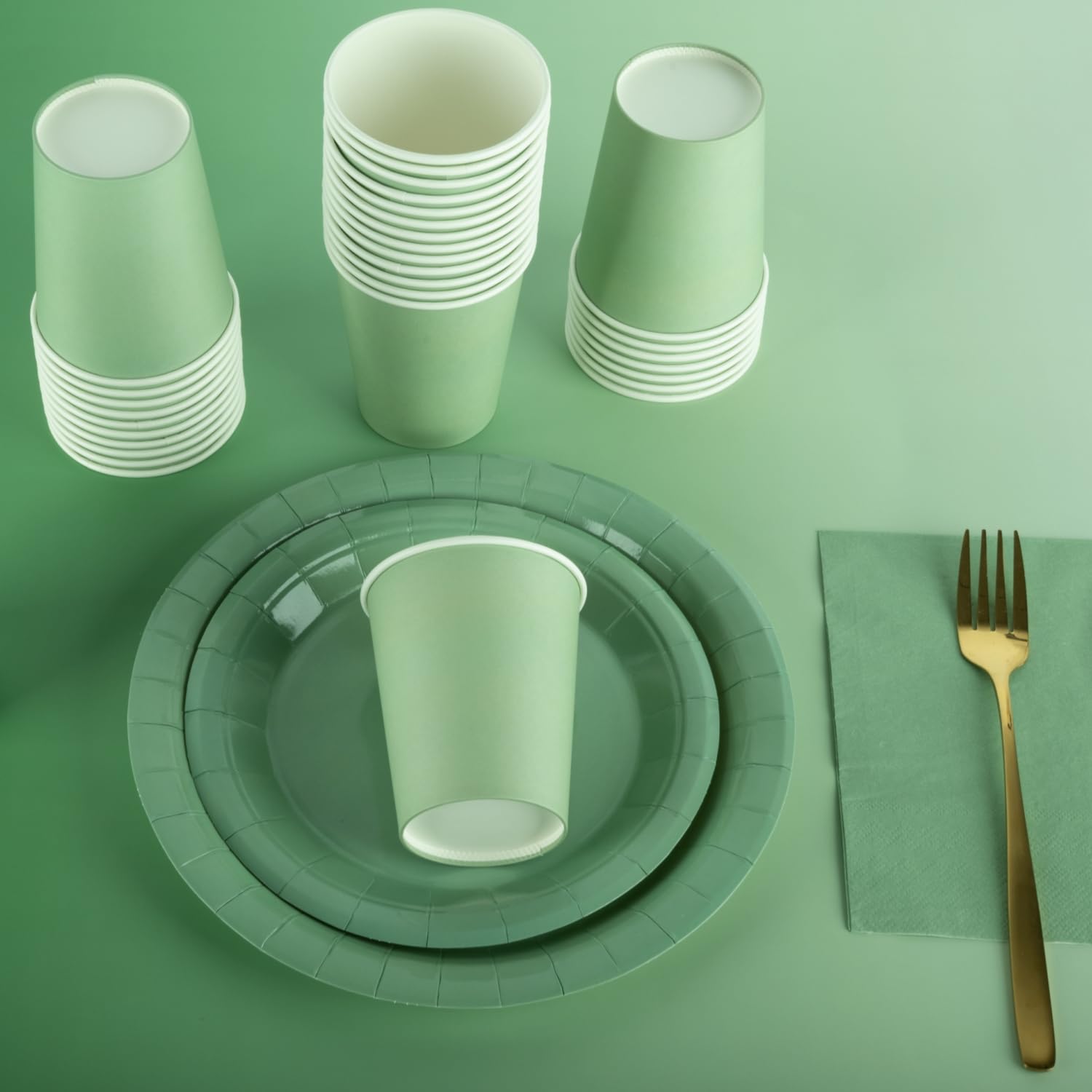CEILIWEN Confezione da 100 bicchieri di carta verde salvia da 250 ml, bicchieri per feste calde e fredde, ideali per addio al nubilato, matrimoni, celebrazioni ed eventi
