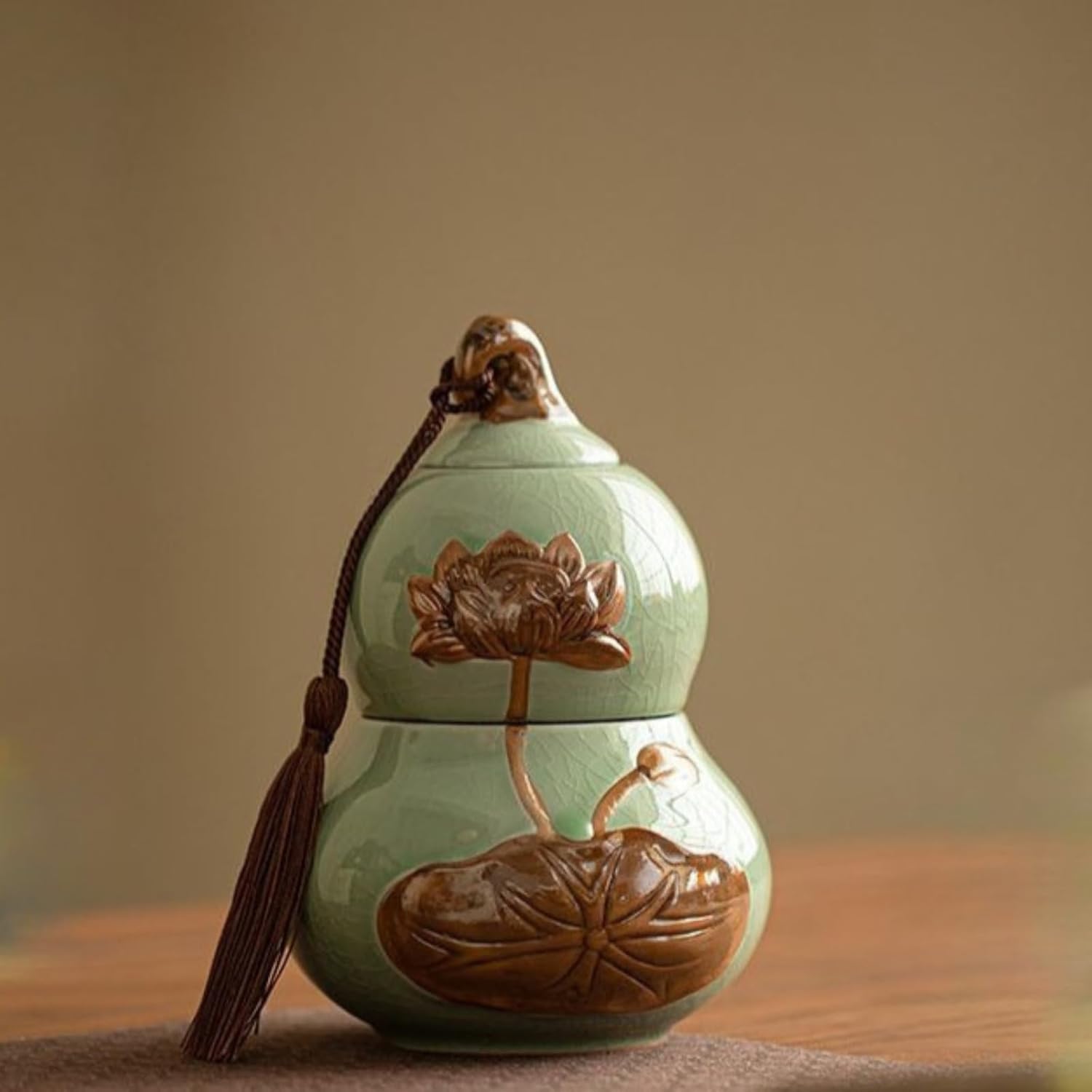 Ceramics Calabash Tea Canister, 490ml 16.7oz, Household Sealed Jar Living Room Ornaments