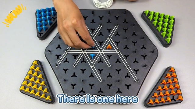 Triggle Game | Chain Triangle Chess Game | Juego De Mesa De Clavija
