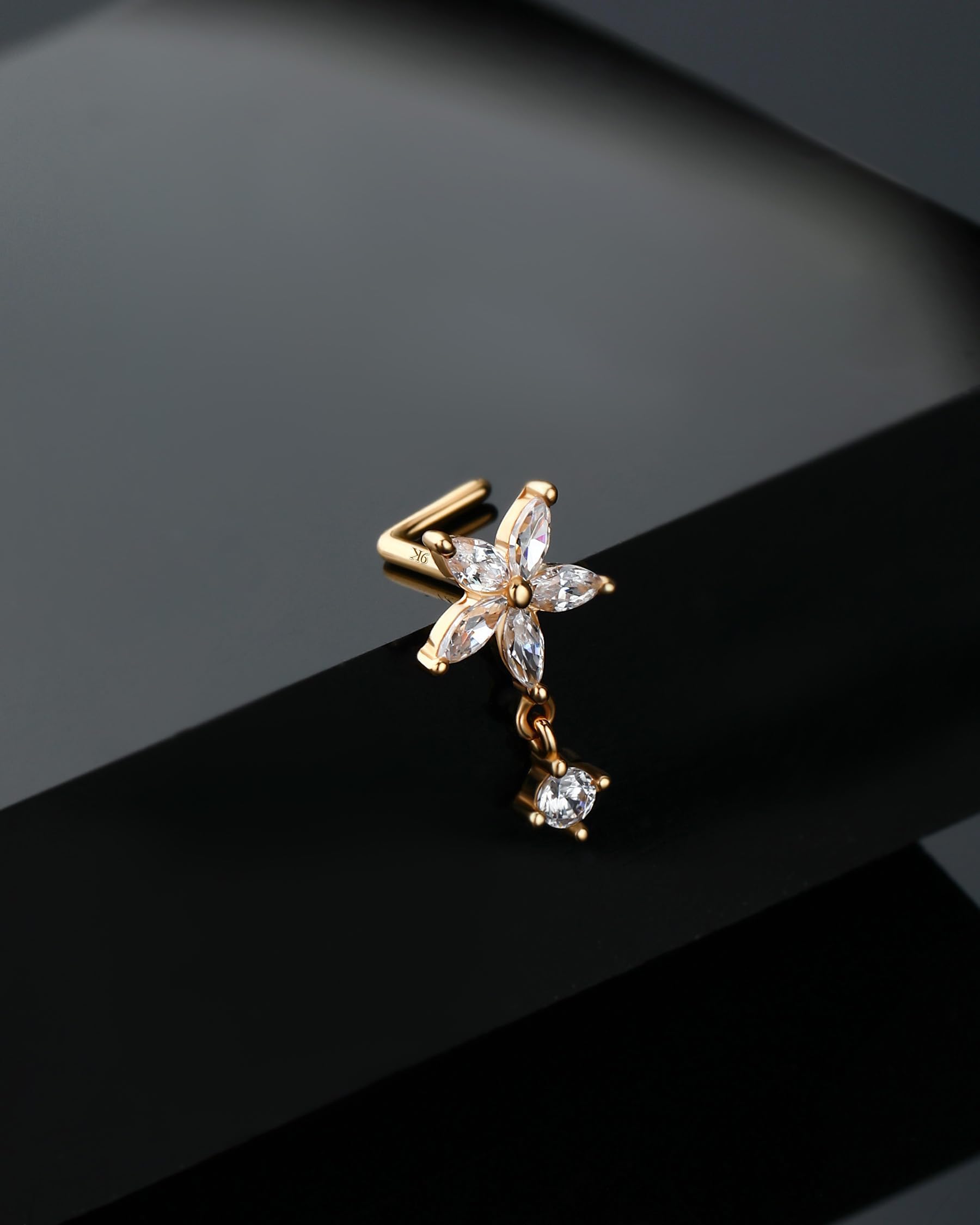 Jewseen 9K Gelbgold Nasenringe 20G Nase Piercing Stud Blume Nasenring L Shaped Dangle Nase Stud CZ Nase Schraube Nase Piercing Schmuck für Frauen Männer
